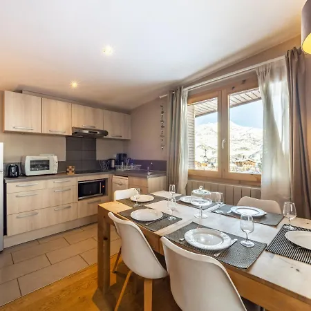 Charme 2 Pieces Cabine, Skis Aux Pieds, Balcon, Wifi, Au Coeur De Le - Fr-1-502-479 Apartman