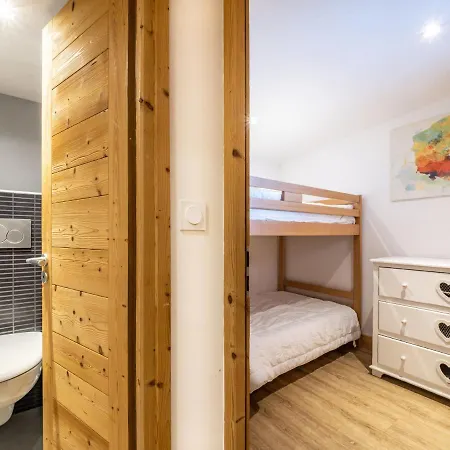 Charme 2 Pieces Cabine, Skis Aux Pieds, Balcon, Wifi, Au Coeur De Le - Fr-1-502-479 * 티뉴